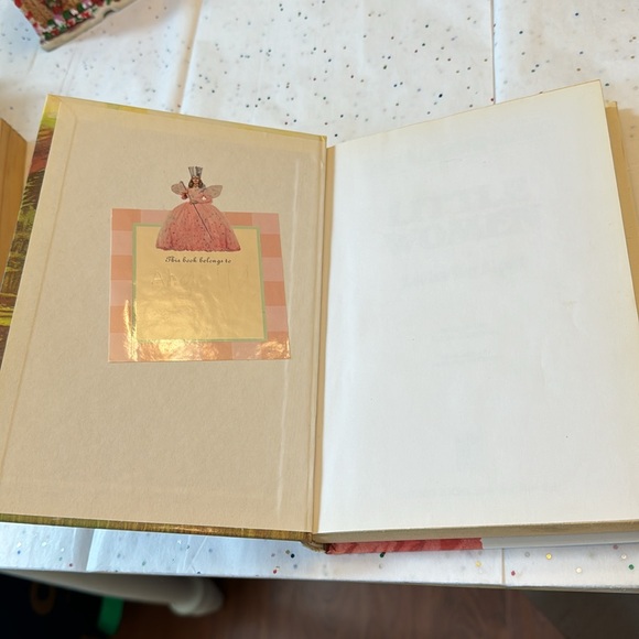 ⛱️2/$5⛱️Little Women, Great Illustrated Classics, hardcover , erased … - Picture 4 of 9